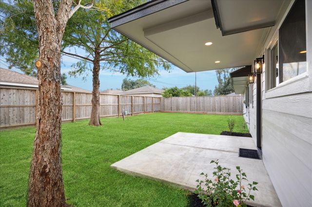 1834 Millwood Drive, Houston, TX 77008