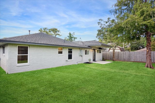 1834 Millwood Drive, Houston, TX 77008