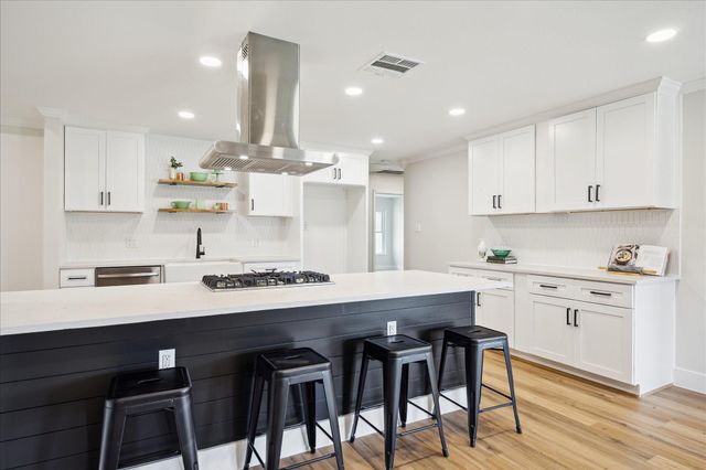 1834 Millwood Drive, Houston, TX 77008