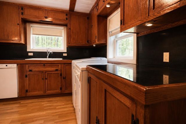 31 Stoddard Lane, Freedom, NH 03836