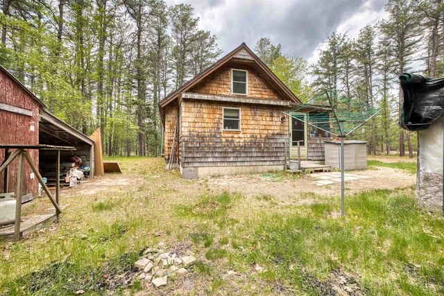 31 Stoddard Lane, Freedom, NH 03836