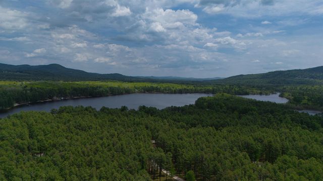 31 Stoddard Lane, Freedom, NH 03836
