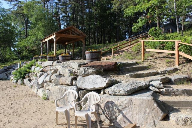 31 Stoddard Lane, Freedom, NH 03836