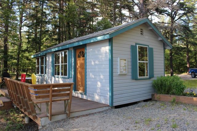 31 Stoddard Lane, Freedom, NH 03836
