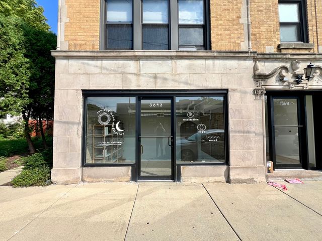 3643 N Pulaski Road S, Chicago, IL 60641