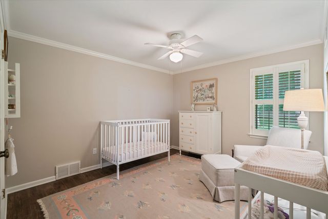 2211 WICKERSHAM LN, Germantown, TN 38139