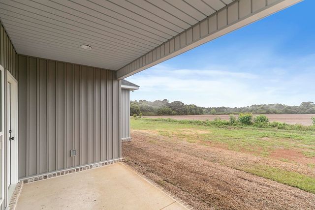 130 Benfield, Headland, AL 36345