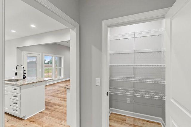 130 Benfield, Headland, AL 36345