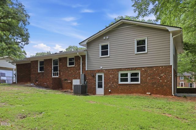 4416 Parkwood Drive, Raleigh, NC 27603