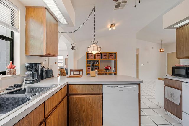 838 ALPINE COURT, Kissimmee, FL 34758