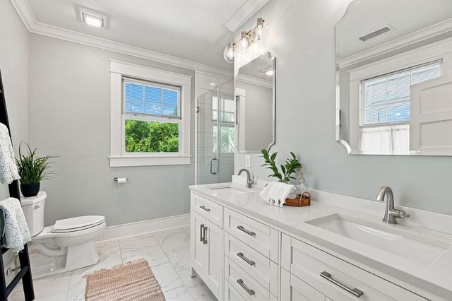 4 Carolina Street, Charleston, SC 29403