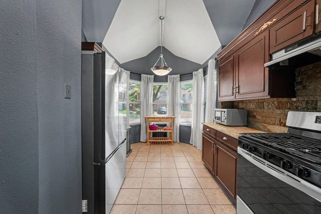9638 W Withers Way Circle, Houston, TX 77065
