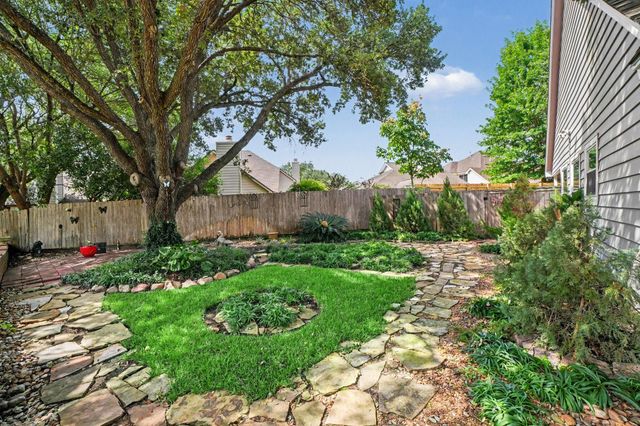 9638 W Withers Way Circle, Houston, TX 77065