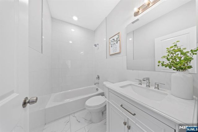 37 Devon Terrace, Kearny, NJ 07032