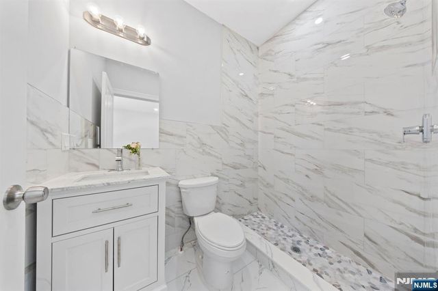 37 Devon Terrace, Kearny, NJ 07032
