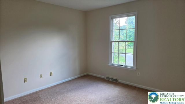 5100 Rosewood Drive, Upper Saucon Twp, PA 18034