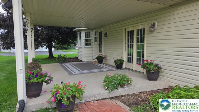 5100 Rosewood Drive, Upper Saucon Twp, PA 18034