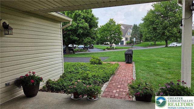 5100 Rosewood Drive, Upper Saucon Twp, PA 18034
