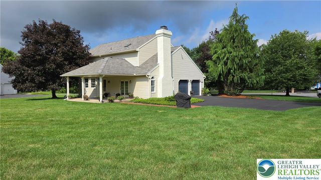 5100 Rosewood Drive, Upper Saucon Twp, PA 18034