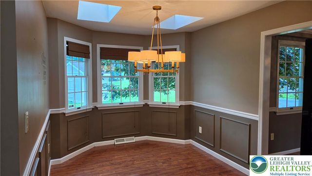 5100 Rosewood Drive, Upper Saucon Twp, PA 18034