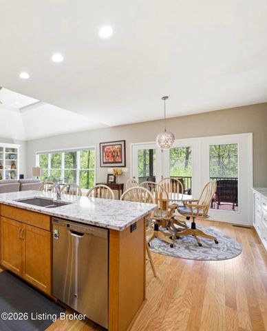 2302 Clemons Way, Louisville, KY 40023