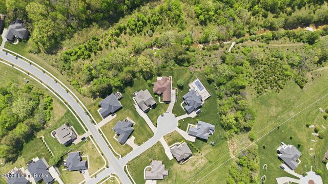 2302 Clemons Way, Louisville, KY 40023