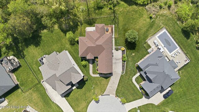 2302 Clemons Way, Louisville, KY 40023