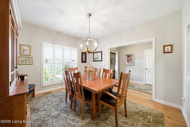 2302 Clemons Way, Louisville, KY 40023