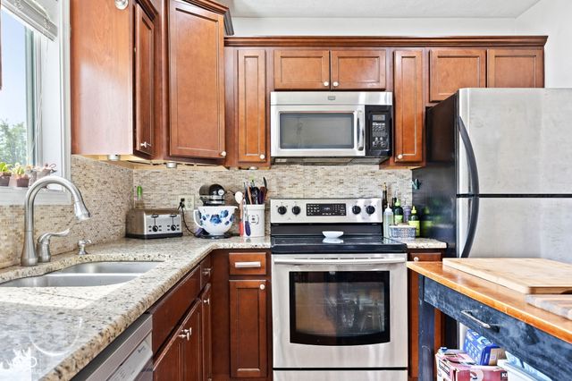 7814 Hampton Place, Fishers, IN 46038