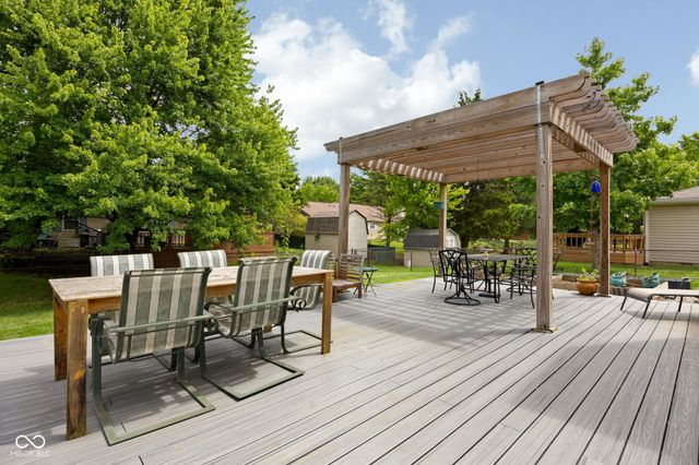 7814 Hampton Place, Fishers, IN 46038