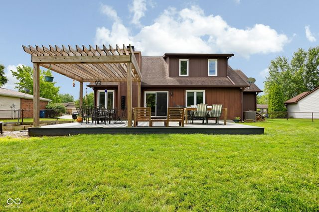 7814 Hampton Place, Fishers, IN 46038