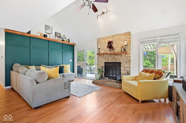 7814 Hampton Place, Fishers, IN 46038