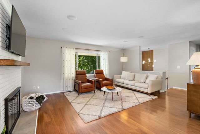 4640 Decatur Avenue N, New Hope, MN 55428
