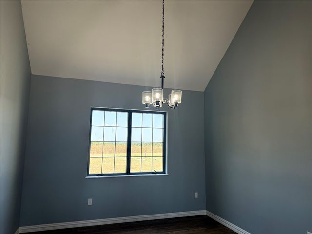 1405 County Road 247, Valley View, TX 76272