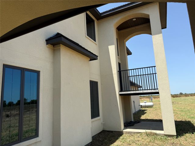 1405 County Road 247, Valley View, TX 76272