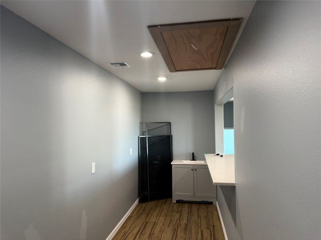 1405 County Road 247, Valley View, TX 76272