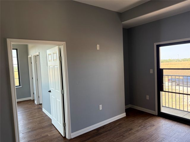 1405 County Road 247, Valley View, TX 76272