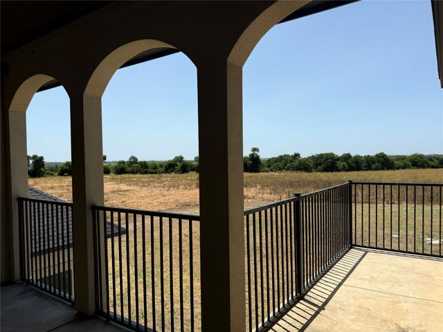 1405 County Road 247, Valley View, TX 76272
