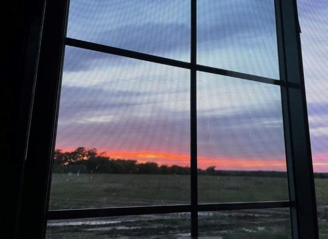 1405 County Road 247, Valley View, TX 76272