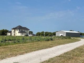 1405 County Road 247, Valley View, TX 76272