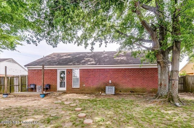 4194 Blackstone Drive, Horn Lake, MS 38637