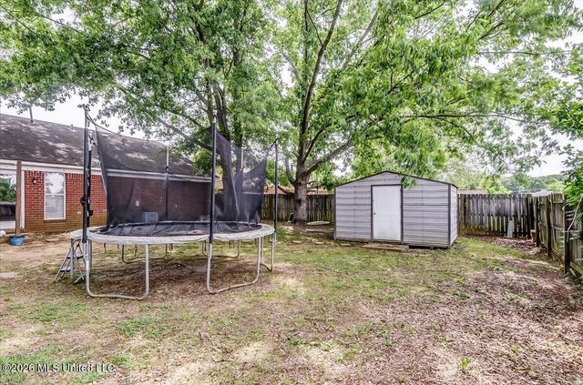 4194 Blackstone Drive, Horn Lake, MS 38637