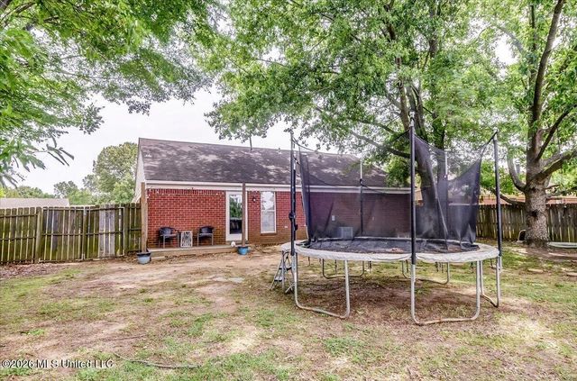 4194 Blackstone Drive, Horn Lake, MS 38637