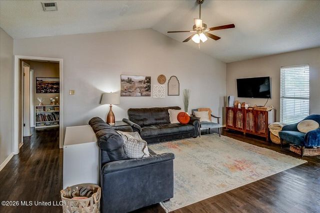 4194 Blackstone Drive, Horn Lake, MS 38637