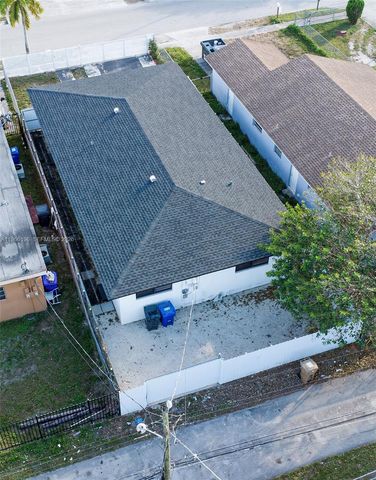 2221 Charleston St, Hollywood, FL 33020