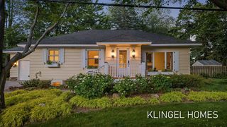 17586 168th Avenue, Spring Lake, MI 49456