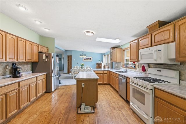 2310 Mallory Court 8, Fairborn, OH 45324
