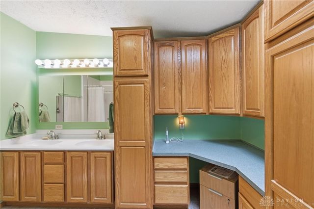 2310 Mallory Court 8, Fairborn, OH 45324