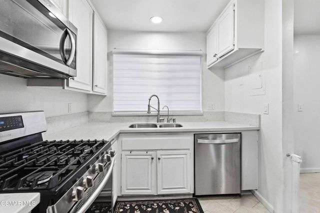 3444 Lockwood Court 18, Simi Valley, CA 93063
