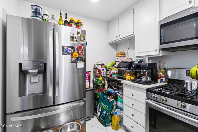 3444 Lockwood Court 18, Simi Valley, CA 93063